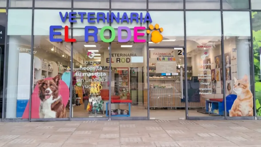 Fachada Veterinaria El Rodeo sucursal La Reina